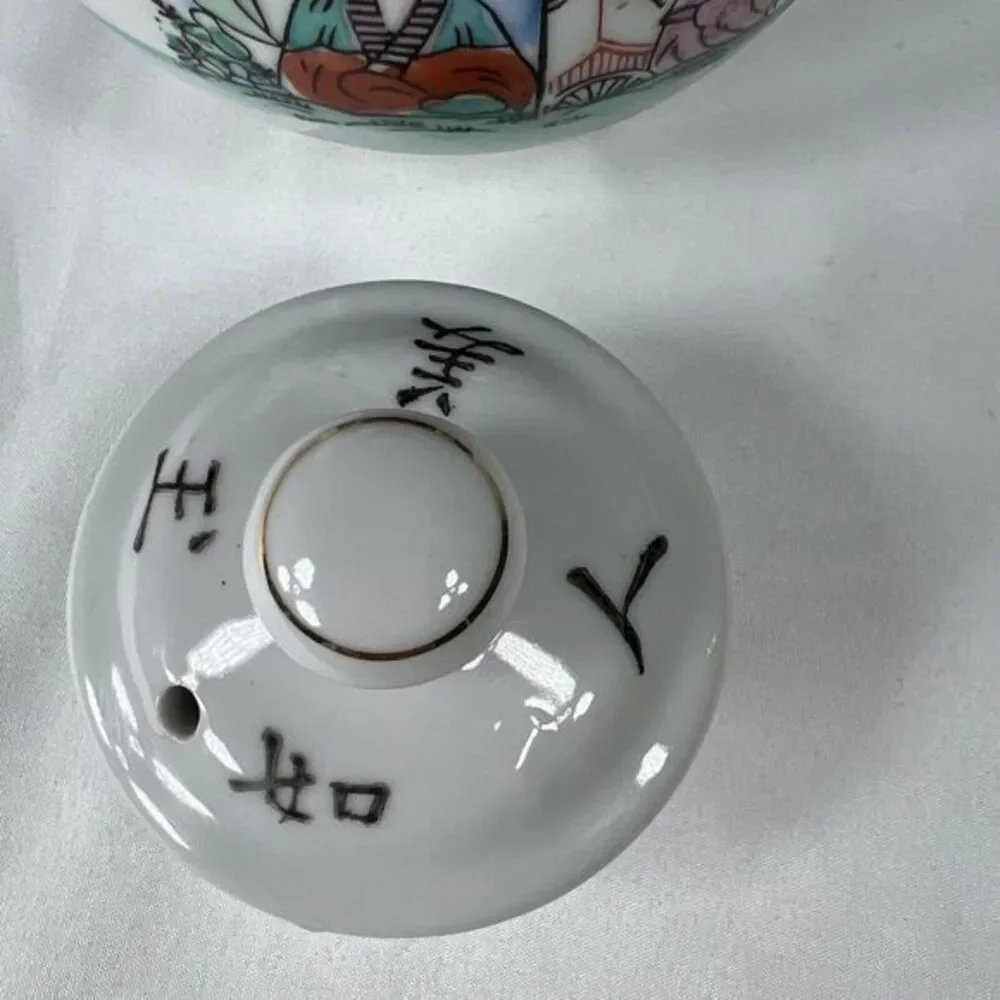 N/A this antique
